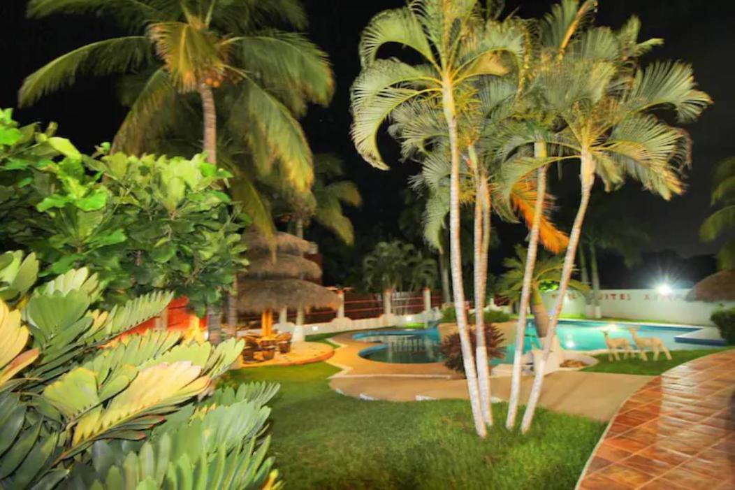 Suites Ximajo Brisas de Zicatela Exterior photo